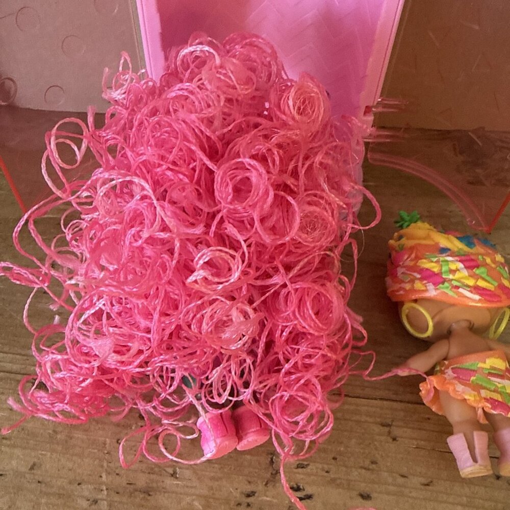 2 Lot LOL Surprise Dolls SUPA FLY Super Remix Hair Flip / Candy Chica / Capsule - Picture 7 of 12